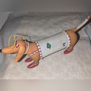 Department 56  Patience Brewster Dachshungin Sçenic Suit Christmas Krinkles